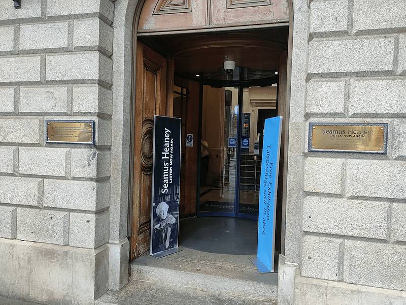 Bank of Ireland �η�ʪ��ǳ��Ť��줿 